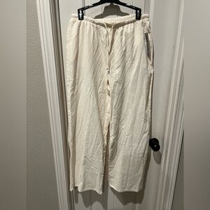 Derek Heart Women's Cream Wide Leg Pants